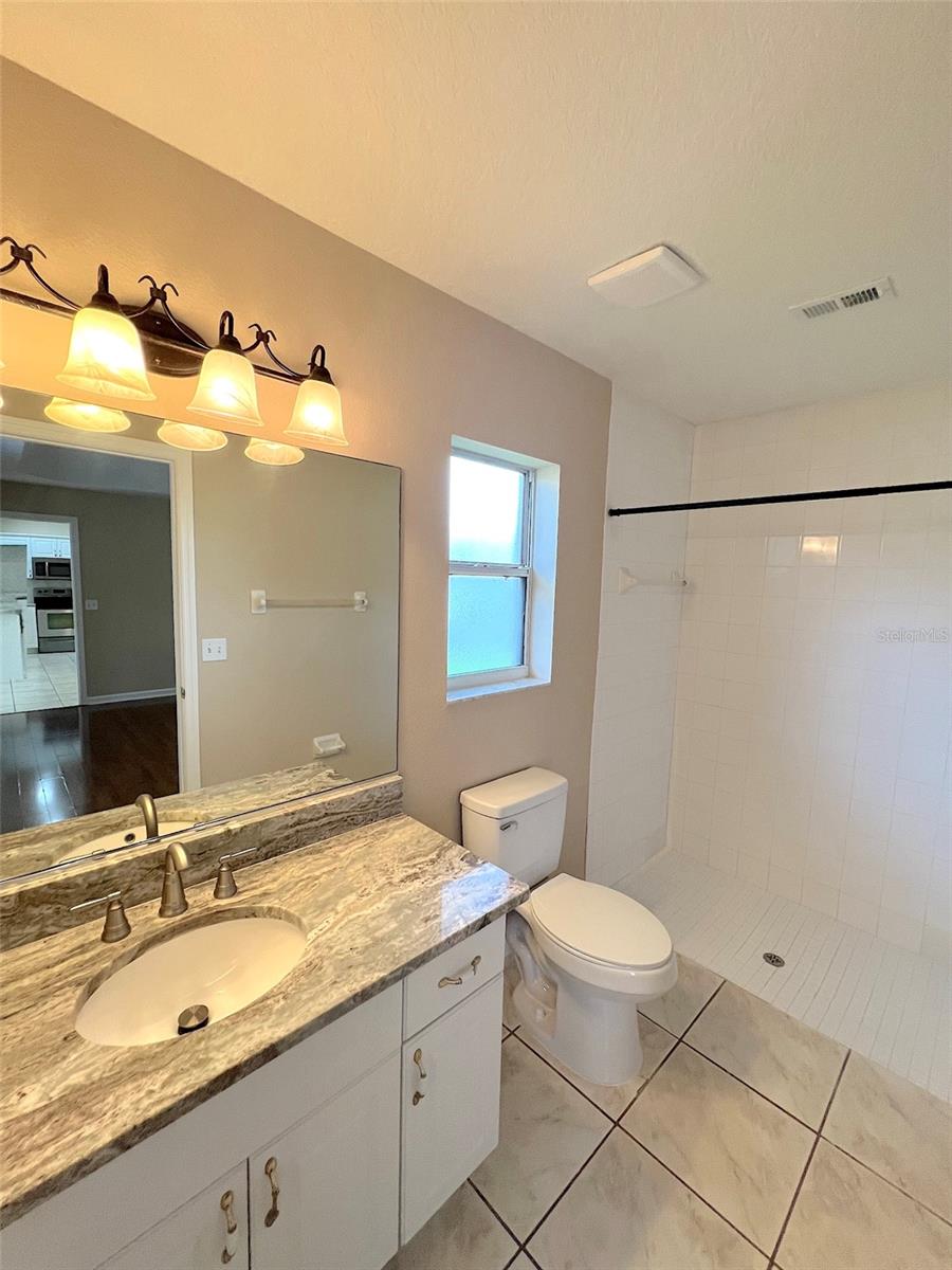 Image 25 of 39 For 142 Rolling Sands Drive