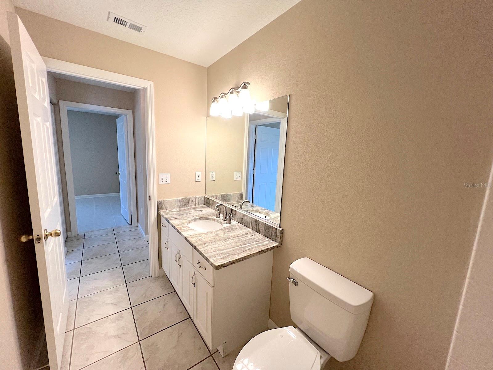 Image 30 of 39 For 142 Rolling Sands Drive