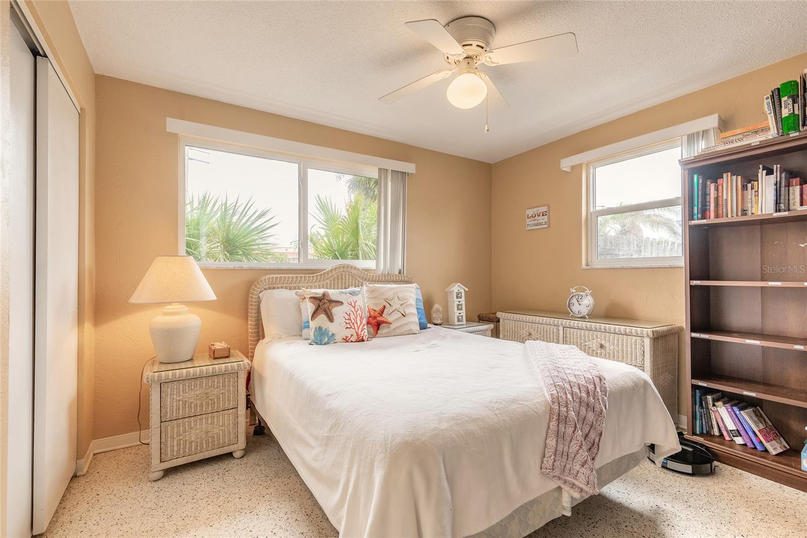 Image 16 of 25 For 3011 Oleander Avenue