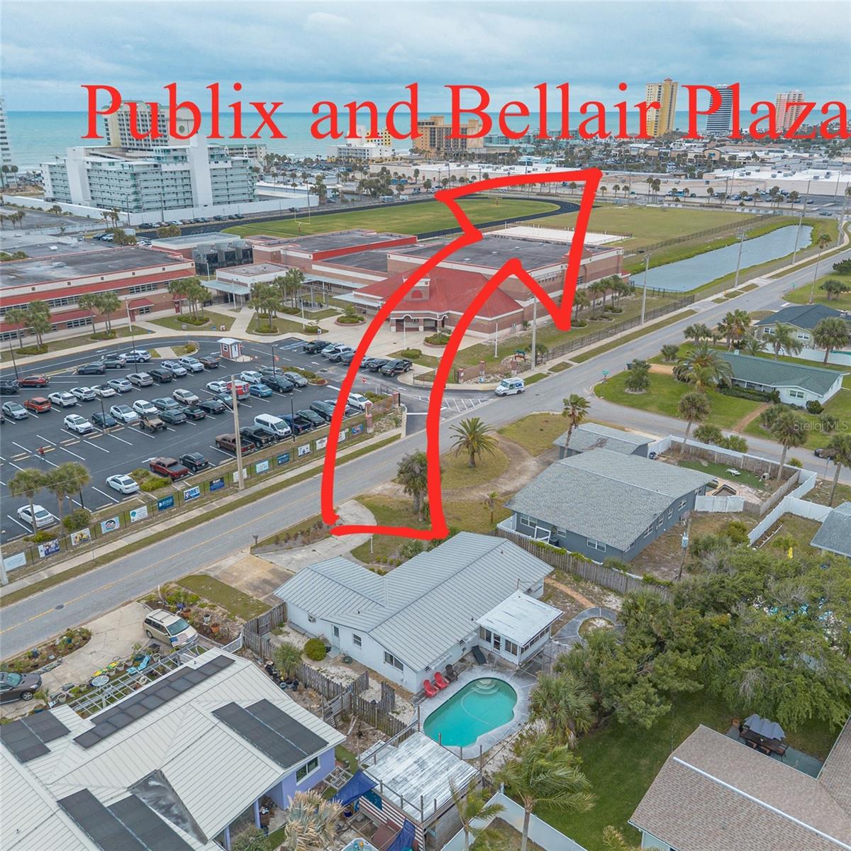 Image 24 of 25 For 3011 Oleander Avenue