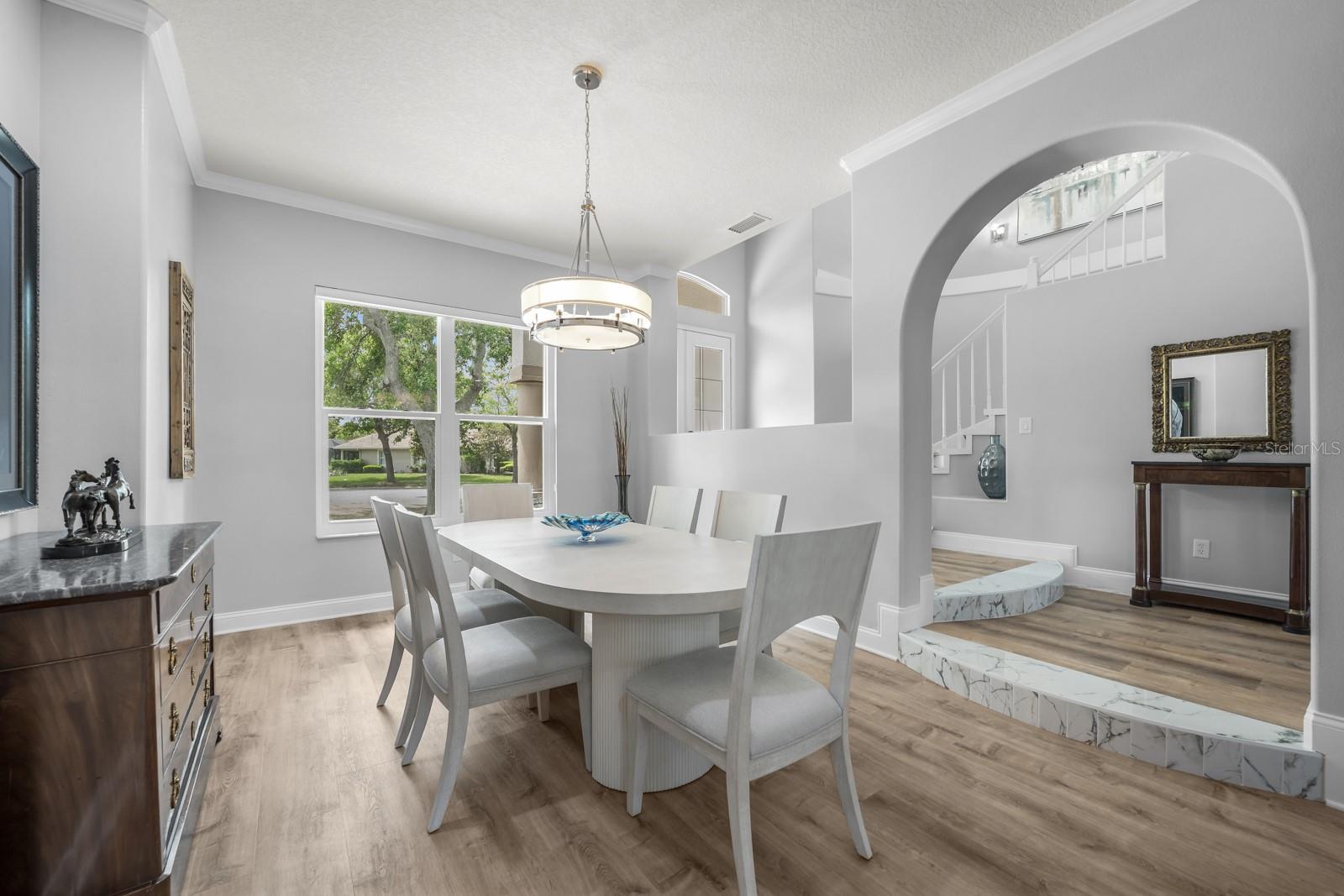 Image 10 of 95 For 23 Augusta Trail