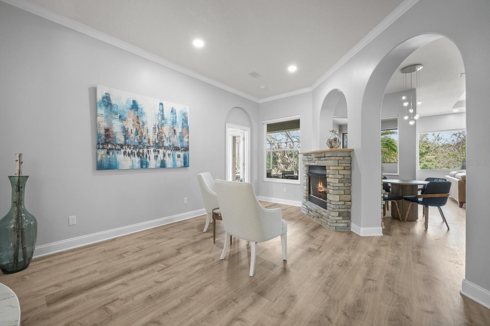 Image 14 of 95 For 23 Augusta Trail