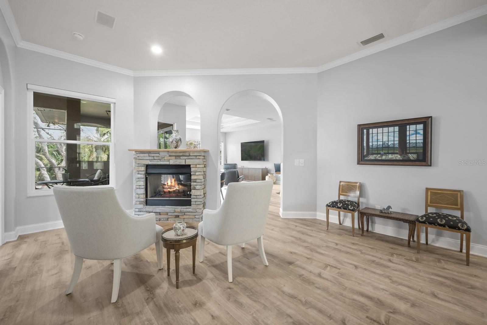 Image 15 of 95 For 23 Augusta Trail