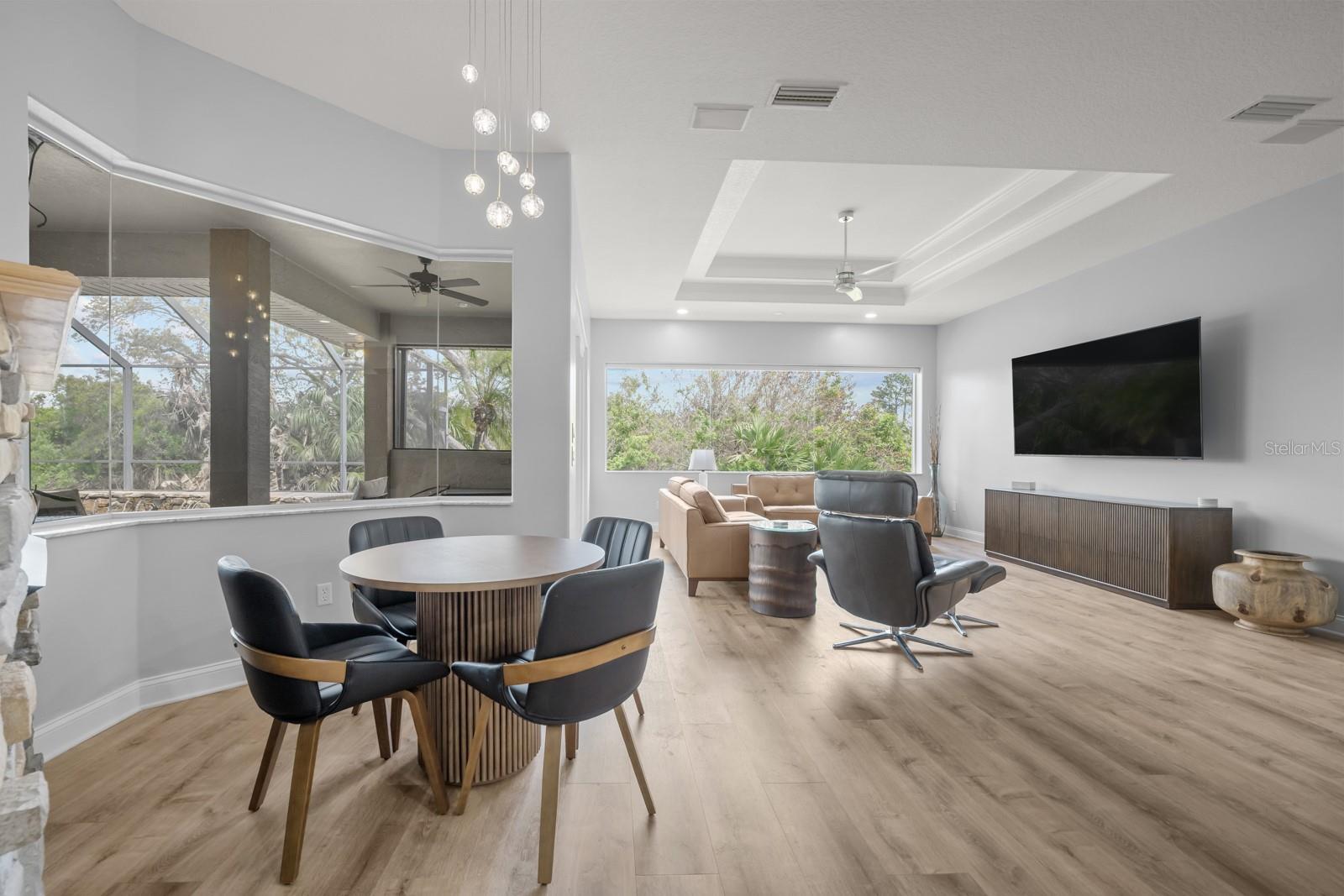 Image 17 of 95 For 23 Augusta Trail