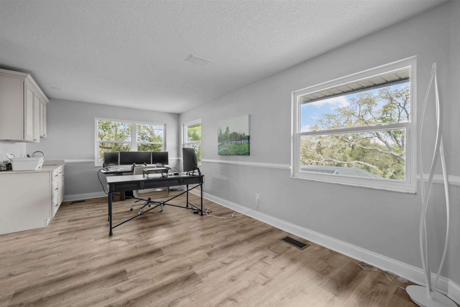 Image 45 of 95 For 23 Augusta Trail