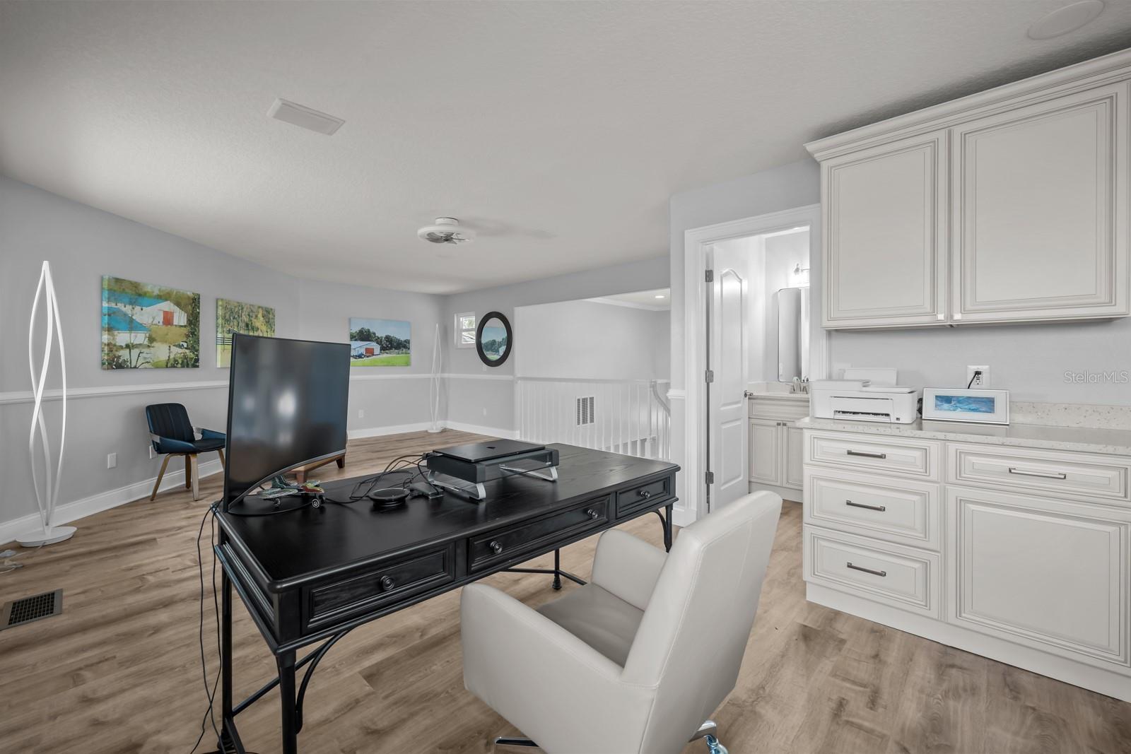 Image 47 of 95 For 23 Augusta Trail