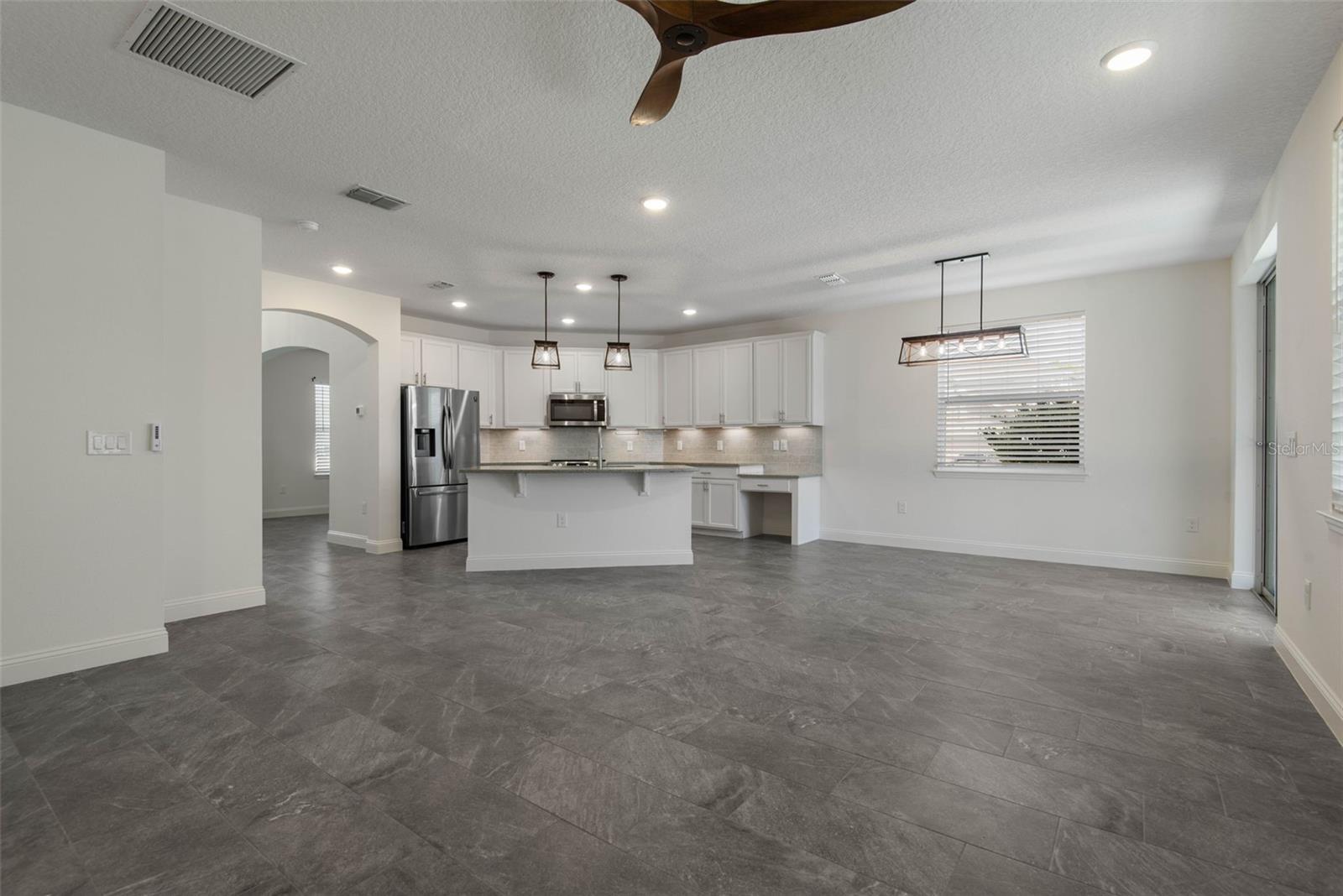 Image 13 of 90 For 1 Ridge Road