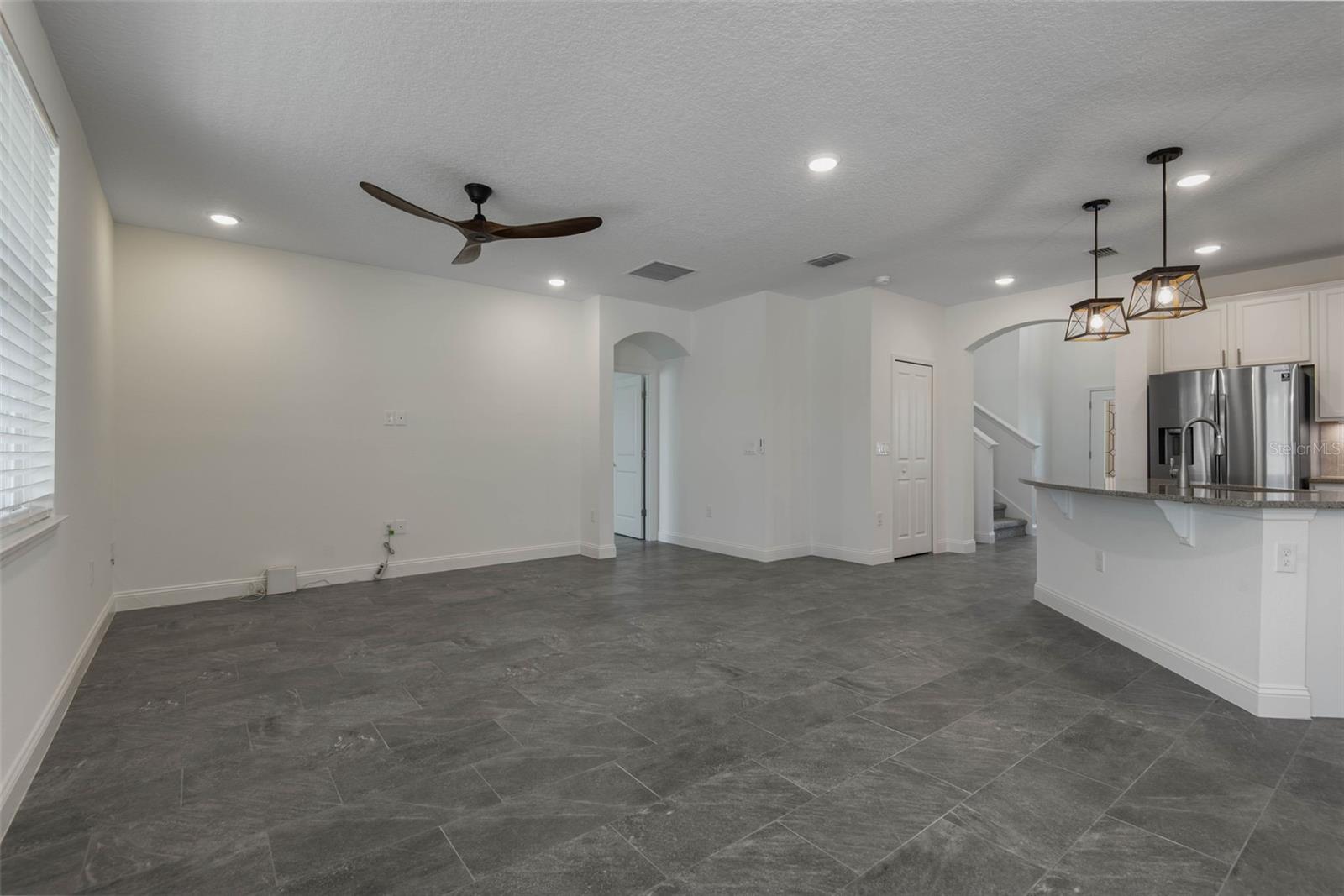 Image 16 of 90 For 1 Ridge Road