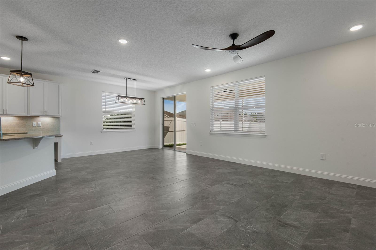 Image 17 of 90 For 1 Ridge Road