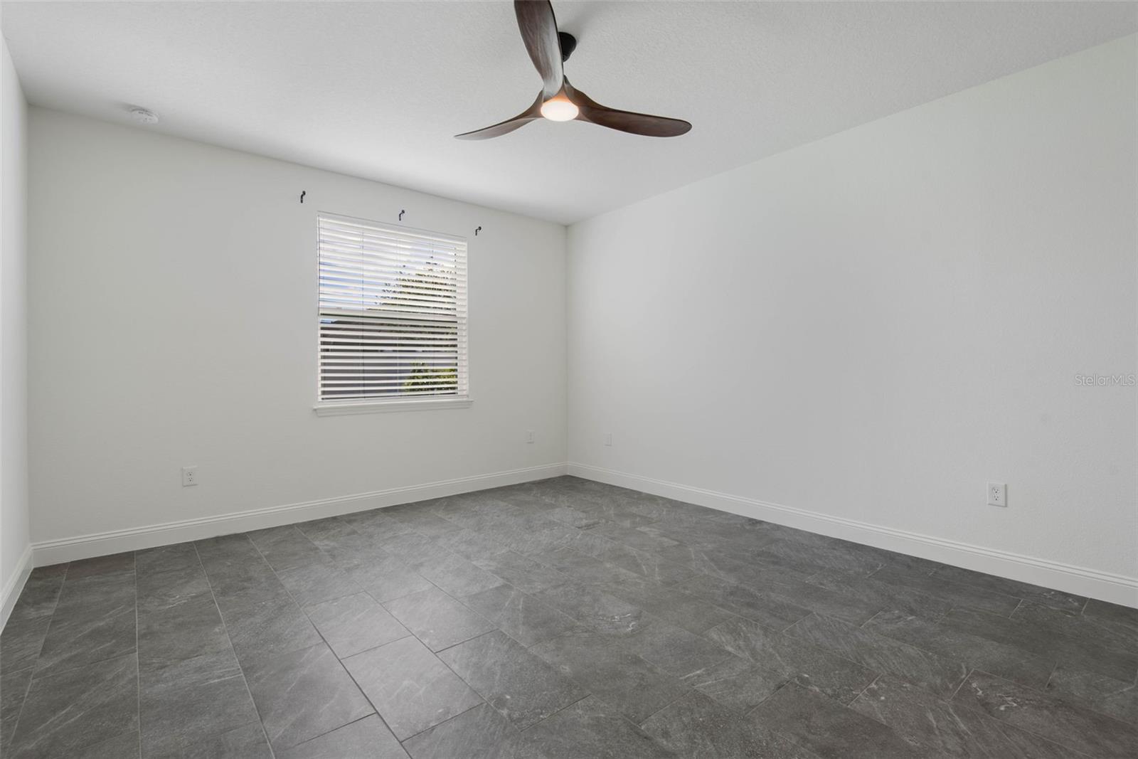 Image 28 of 90 For 1 Ridge Road