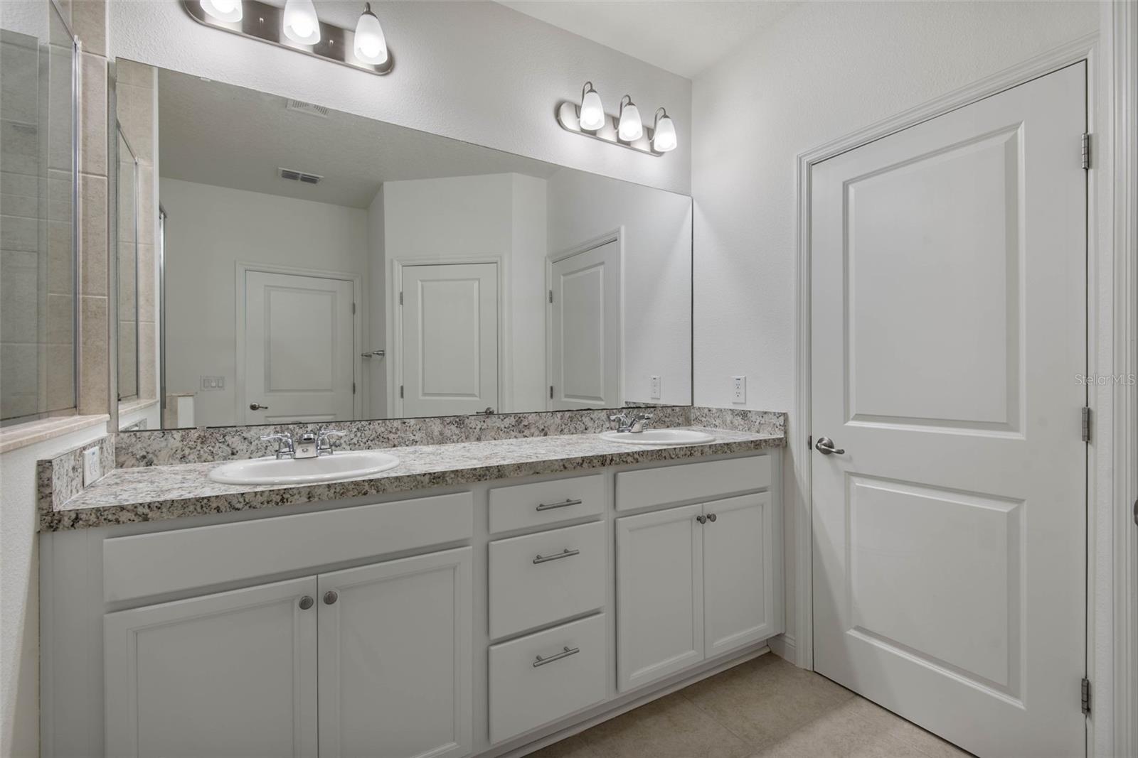 Image 32 of 90 For 1 Ridge Road