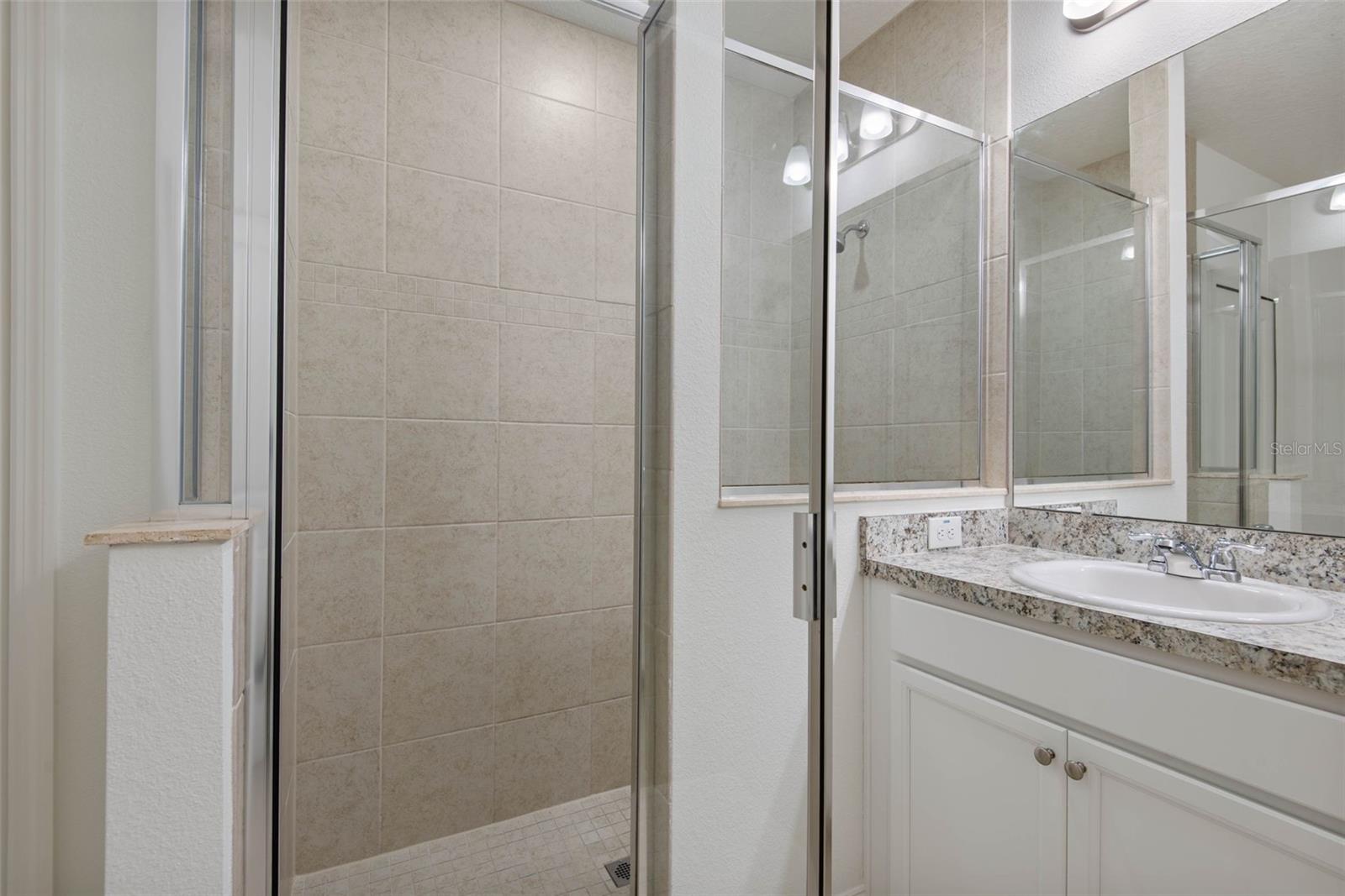 Image 33 of 90 For 1 Ridge Road