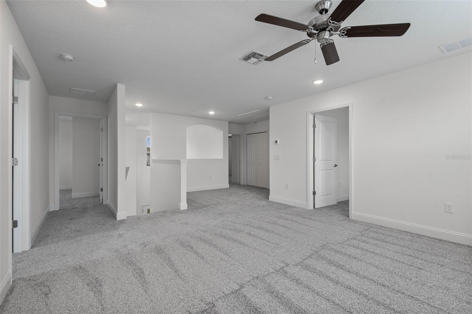 Image 39 of 90 For 1 Ridge Road