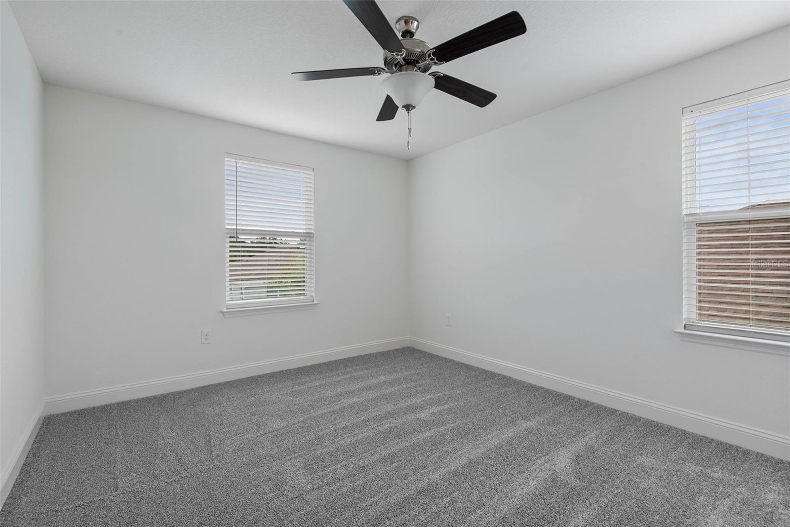 Image 48 of 90 For 1 Ridge Road