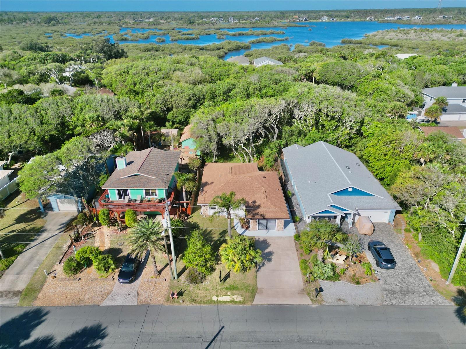 Image 2 of 42 For 1624 Daytona Avenue