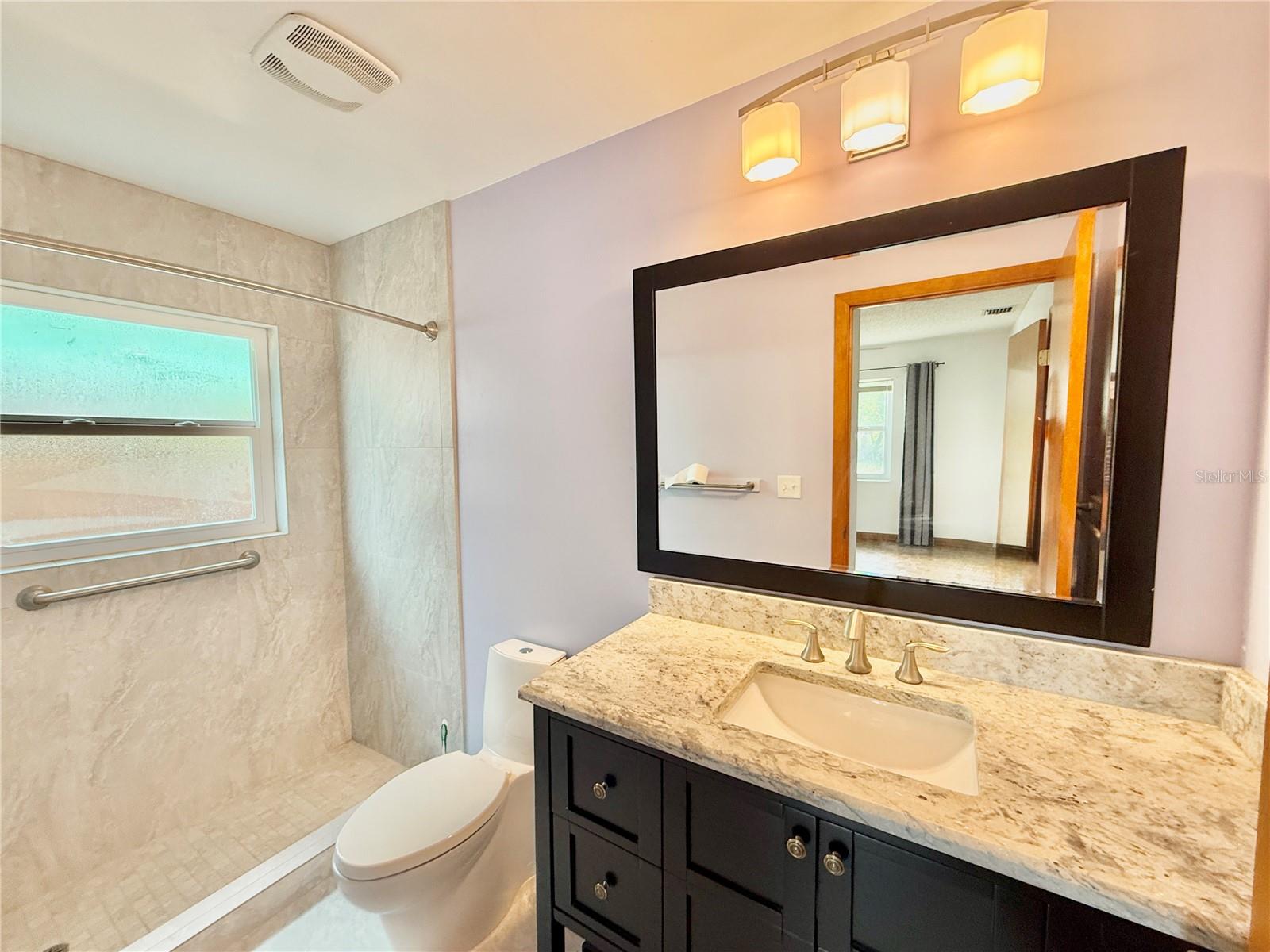 Image 26 of 42 For 1624 Daytona Avenue