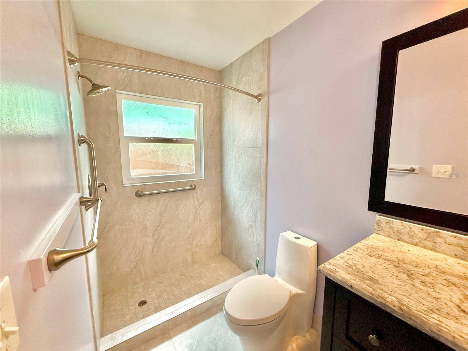 Image 27 of 42 For 1624 Daytona Avenue