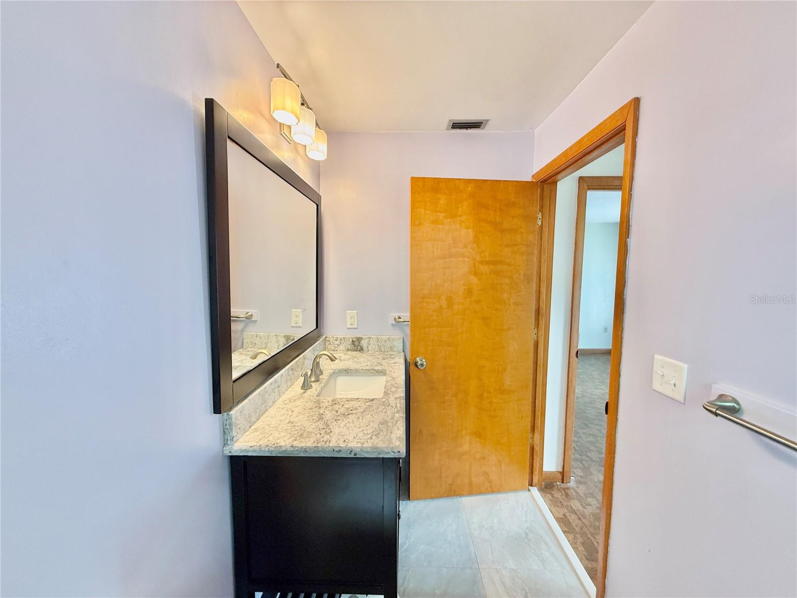 Image 28 of 42 For 1624 Daytona Avenue