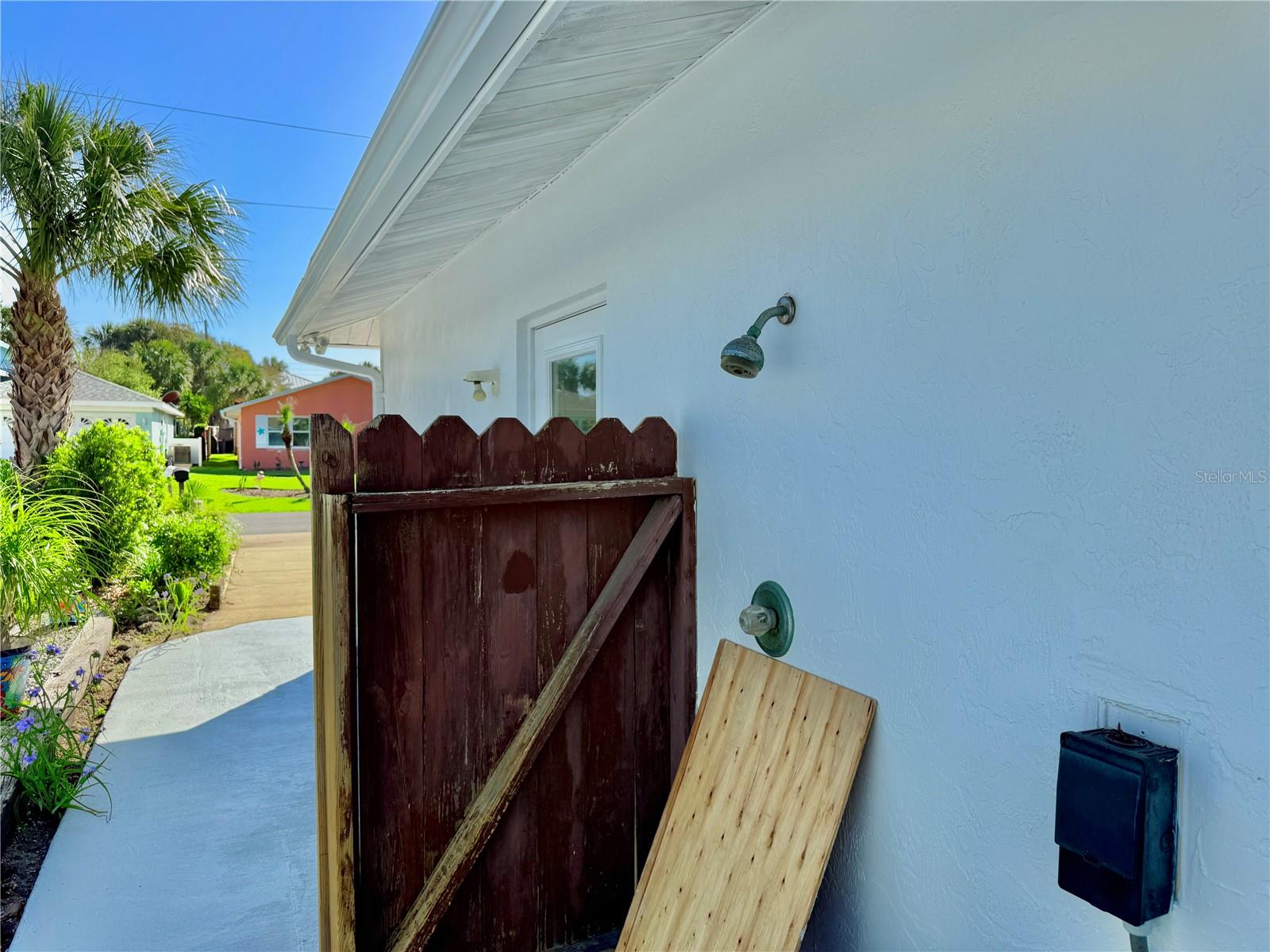 Image 35 of 42 For 1624 Daytona Avenue