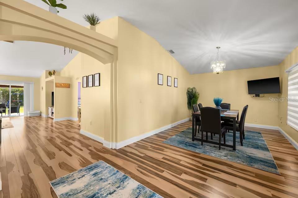 Image 20 of 51 For 3 Ryecroft Lane