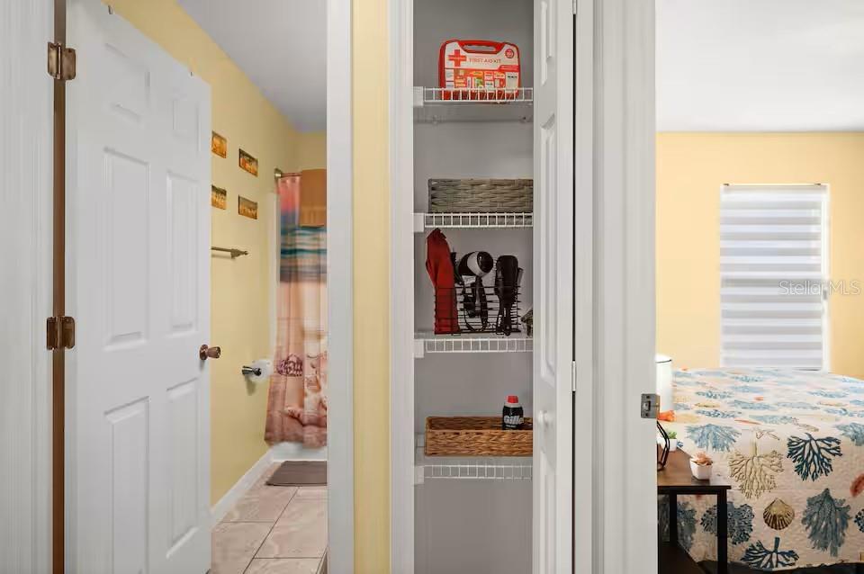 Image 35 of 51 For 3 Ryecroft Lane