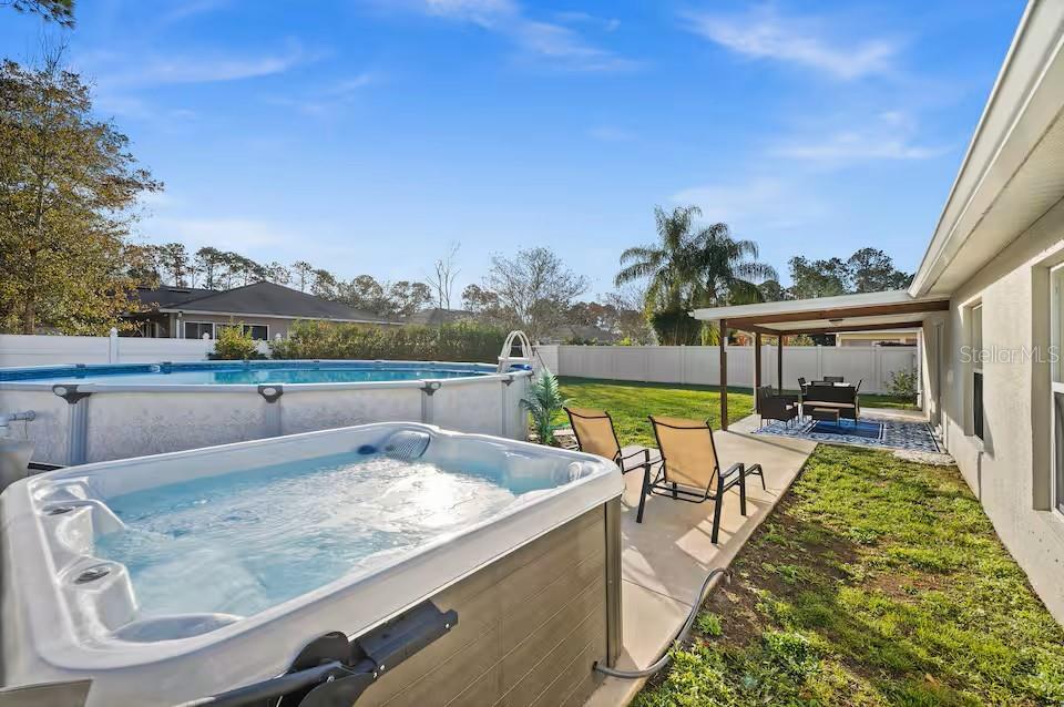 Image 44 of 51 For 3 Ryecroft Lane