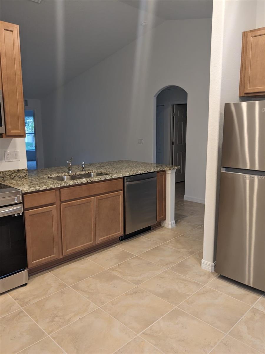 Image 3 of 11 For 85 Foster Lane