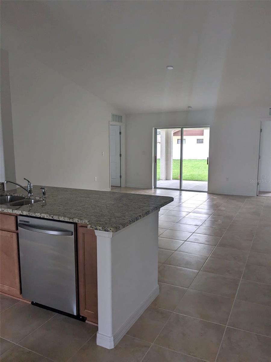 Image 5 of 11 For 85 Foster Lane