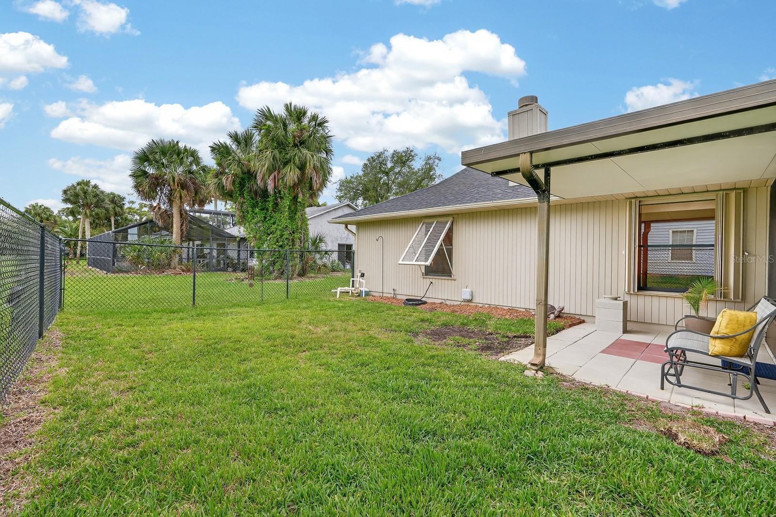 Image 31 of 42 For 5929 Hatteras Drive