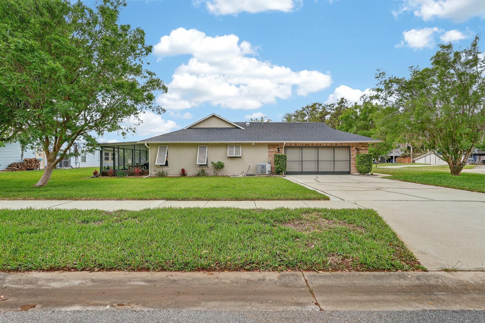 Image 35 of 42 For 5929 Hatteras Drive