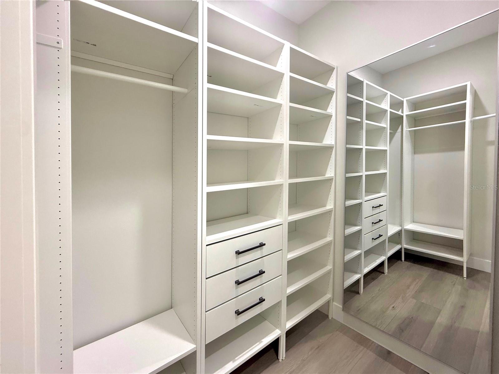 Image 7 of 12 For 30 Wood Cedar Dr