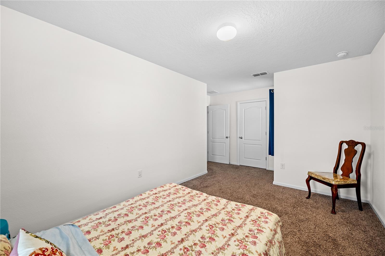 Image 16 of 46 For 2878 Buck Creek Place