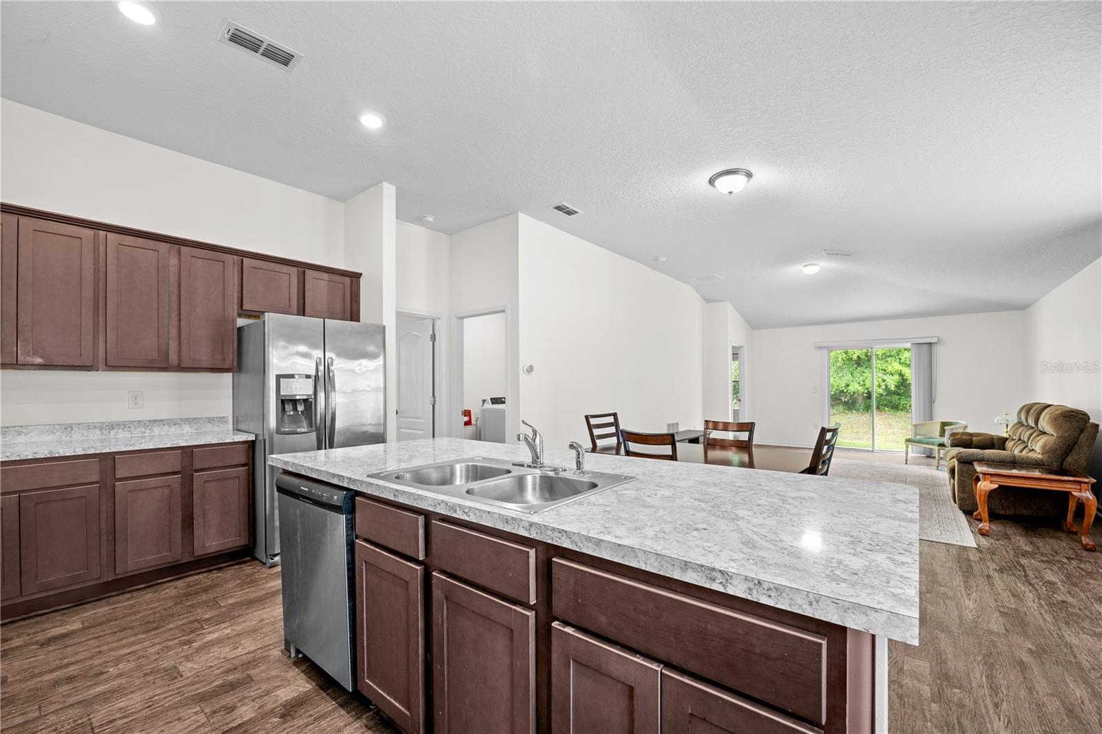 Image 17 of 46 For 2878 Buck Creek Place