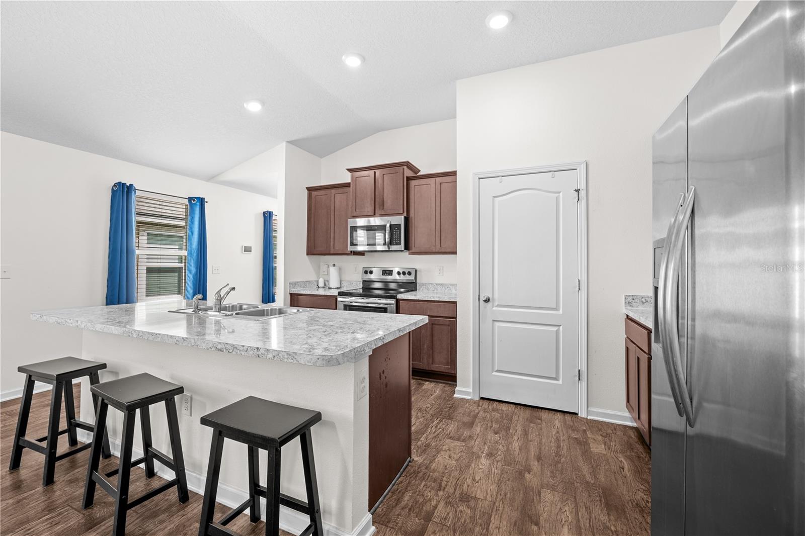 Image 22 of 46 For 2878 Buck Creek Place