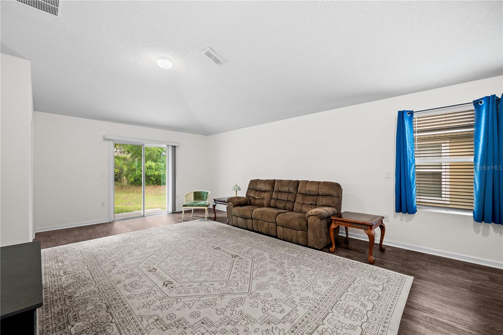 Image 26 of 46 For 2878 Buck Creek Place