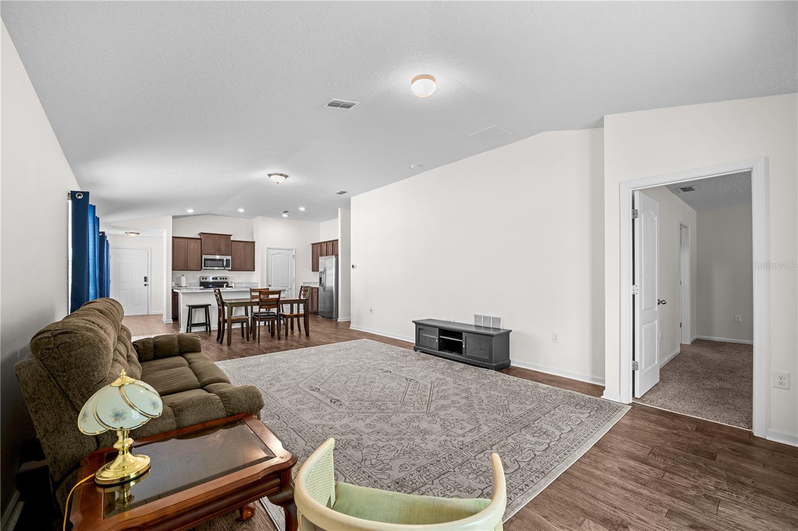 Image 28 of 46 For 2878 Buck Creek Place