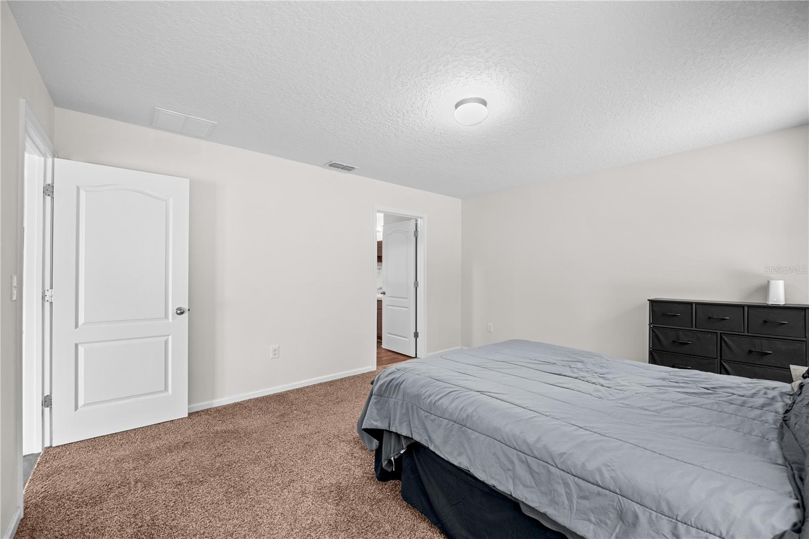 Image 30 of 46 For 2878 Buck Creek Place