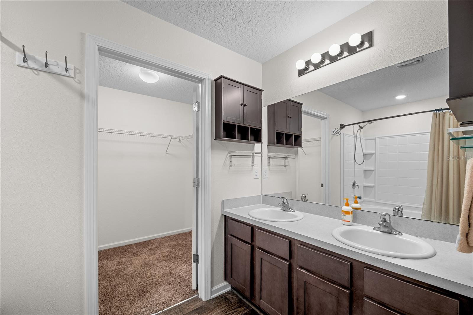 Image 31 of 46 For 2878 Buck Creek Place