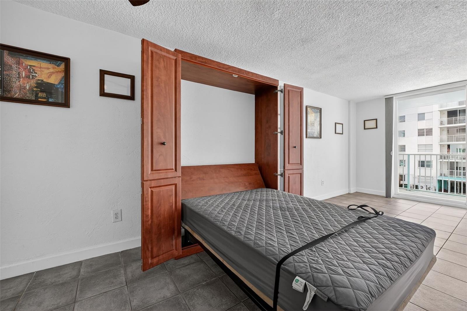 Image 16 of 41 For 2727 Atlantic Avenue 3170