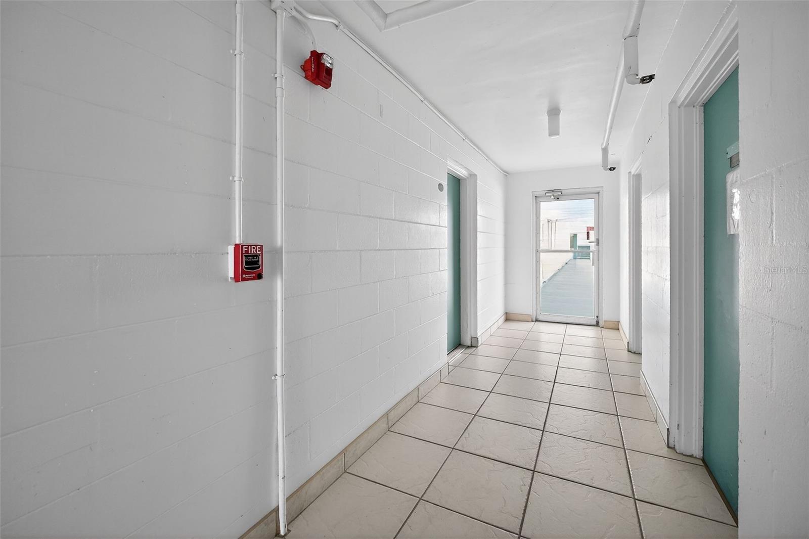 Image 28 of 41 For 2727 Atlantic Avenue 3170