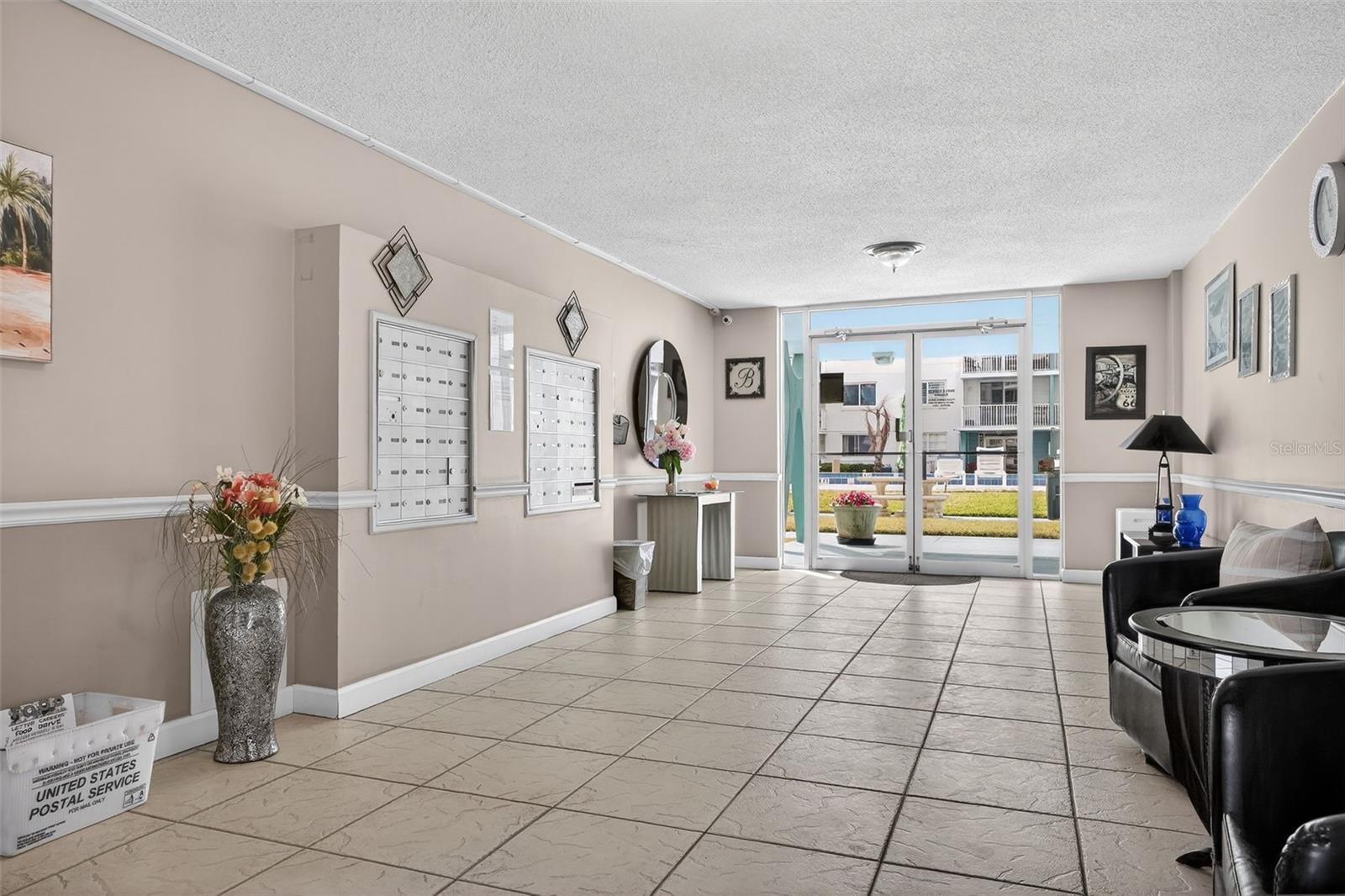 Image 29 of 41 For 2727 Atlantic Avenue 3170