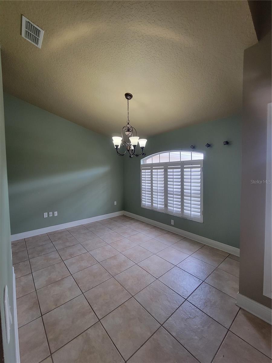 Image 18 of 55 For 119 Brandiwood Court