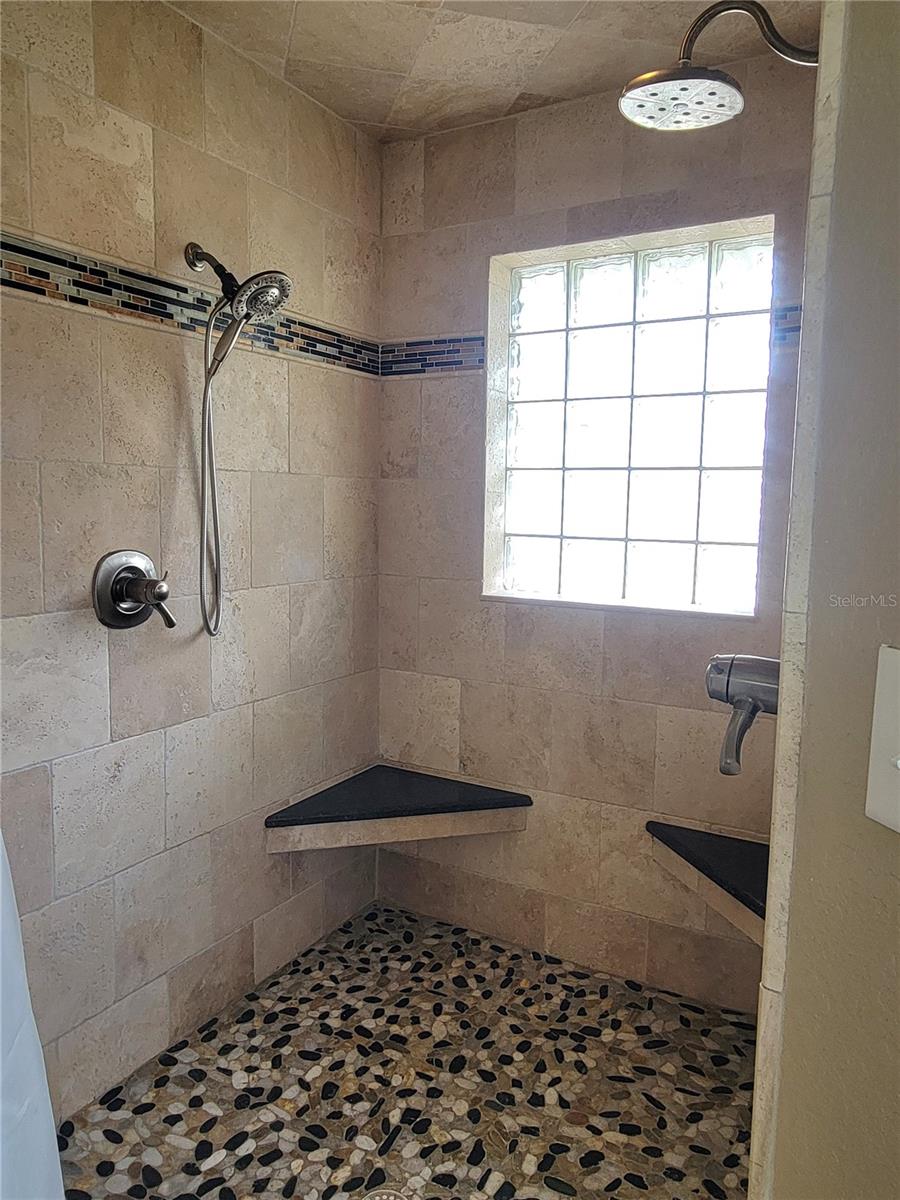 Image 22 of 55 For 119 Brandiwood Court