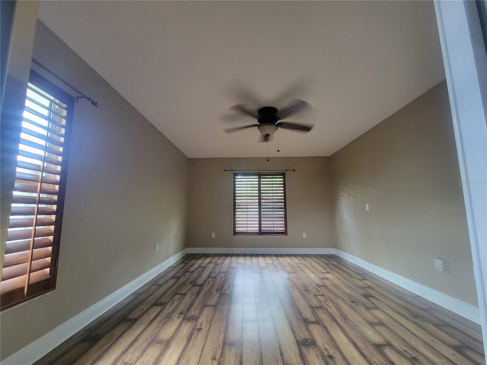 Image 30 of 55 For 119 Brandiwood Court