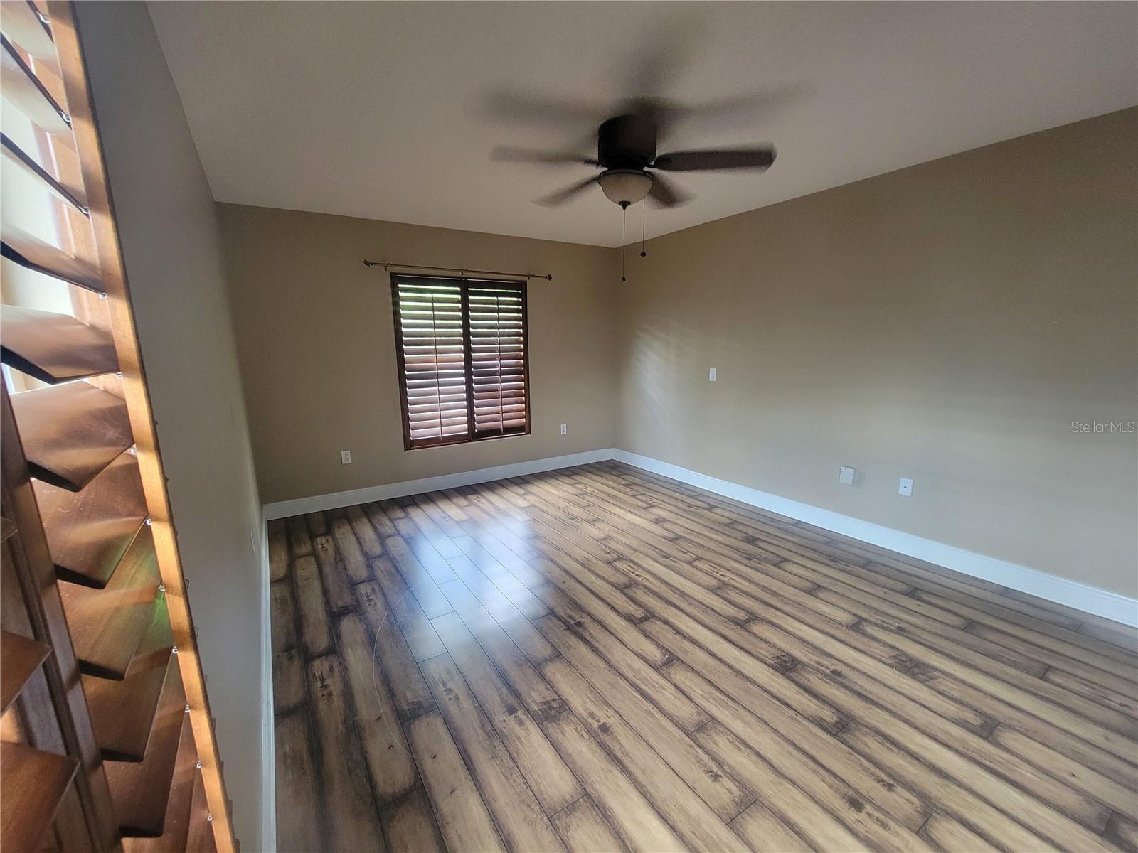 Image 32 of 55 For 119 Brandiwood Court