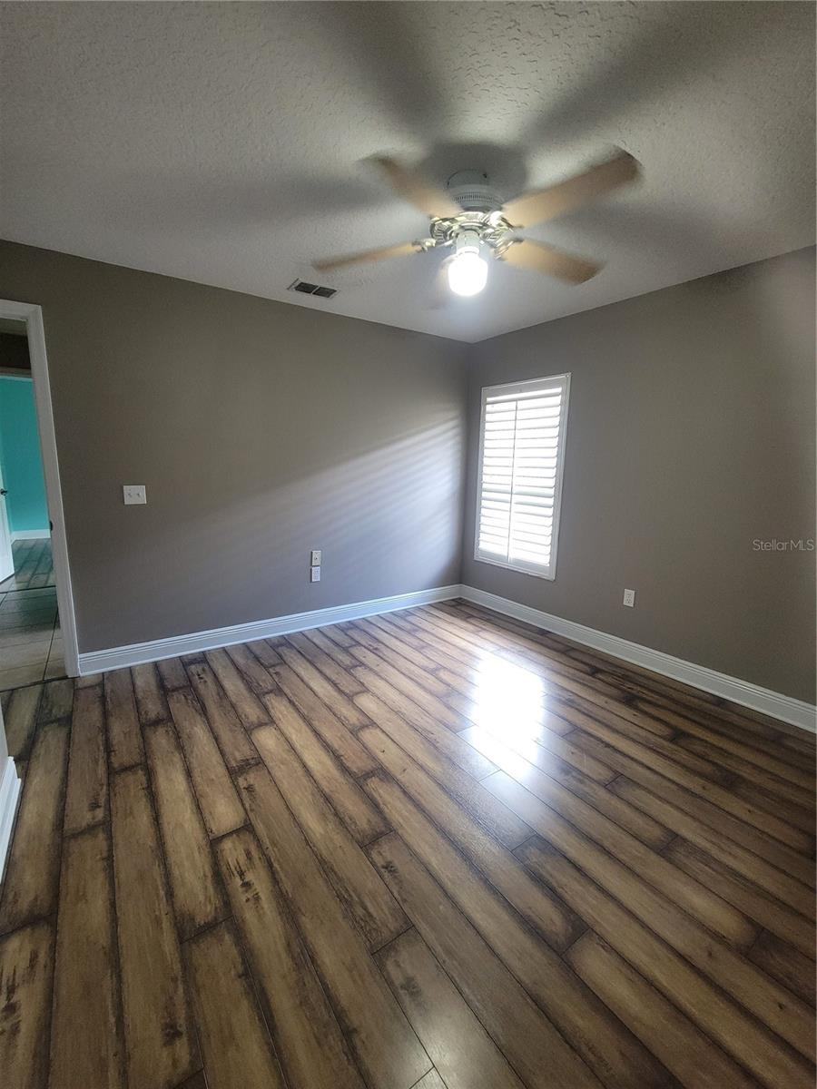 Image 50 of 55 For 119 Brandiwood Court