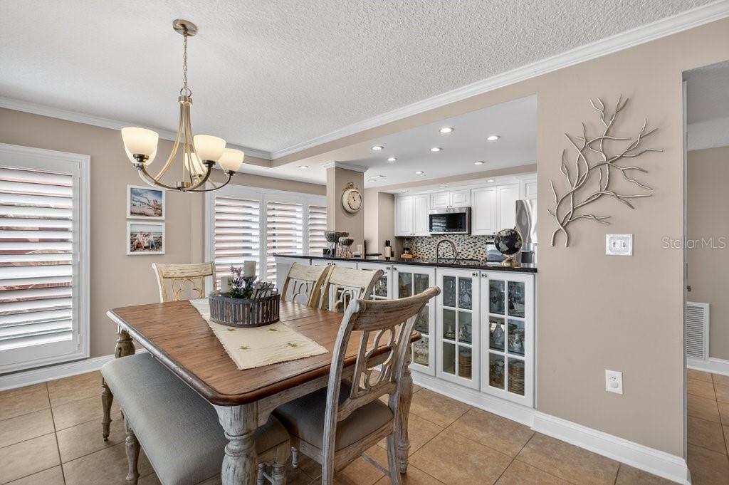 Image 28 of 61 For 6170 A1a S 215