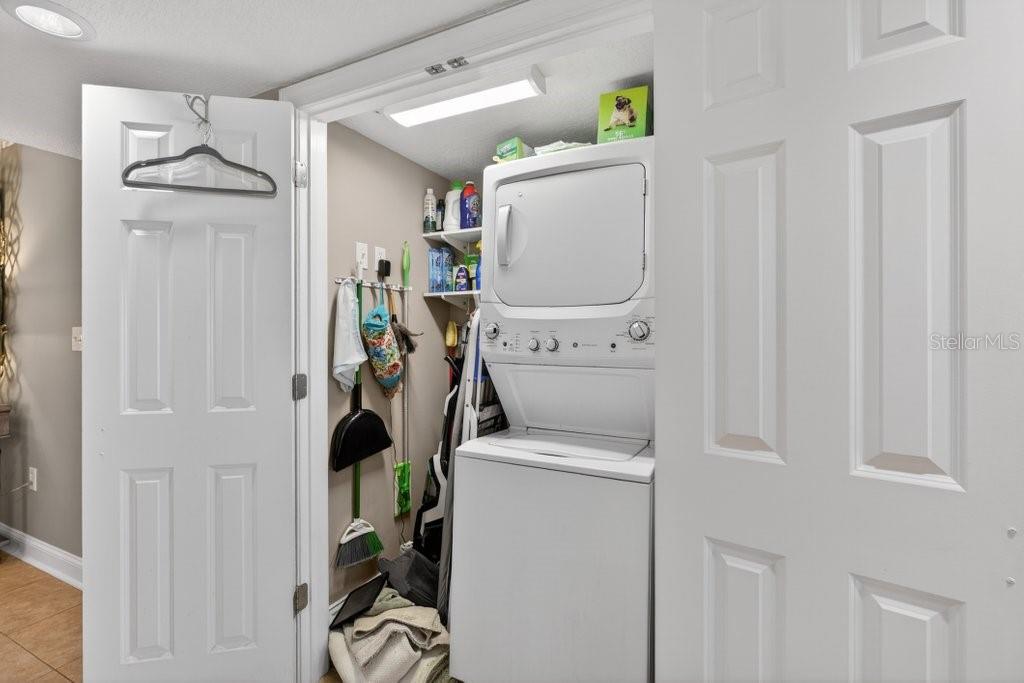 Image 59 of 61 For 6170 A1a S 215