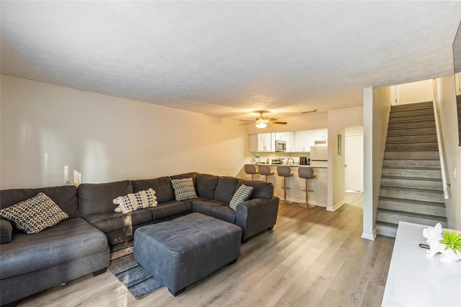 Image 15 of 17 For 4955 Knightsbridge Circle N