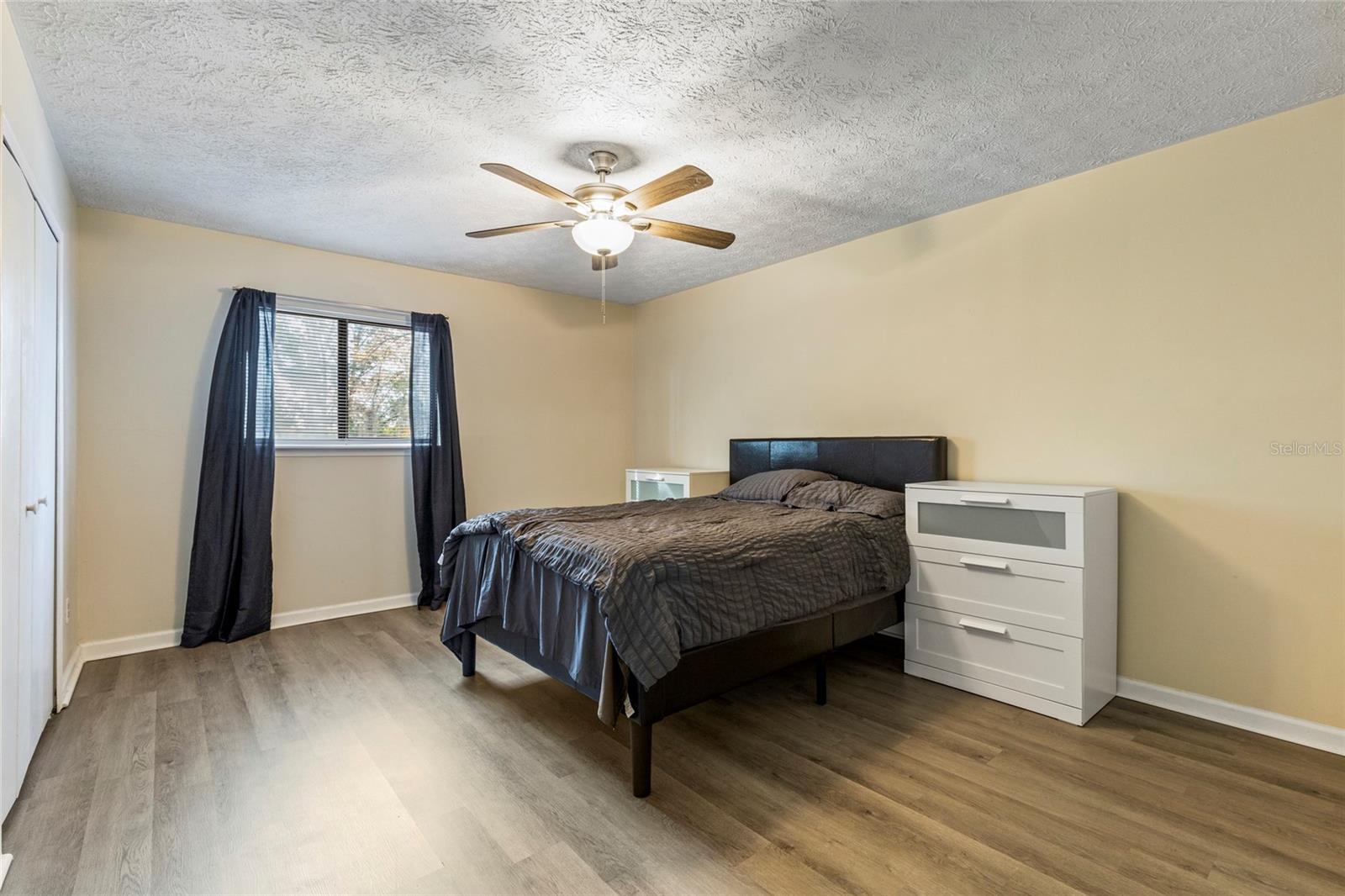 Image 17 of 17 For 4955 Knightsbridge Circle N